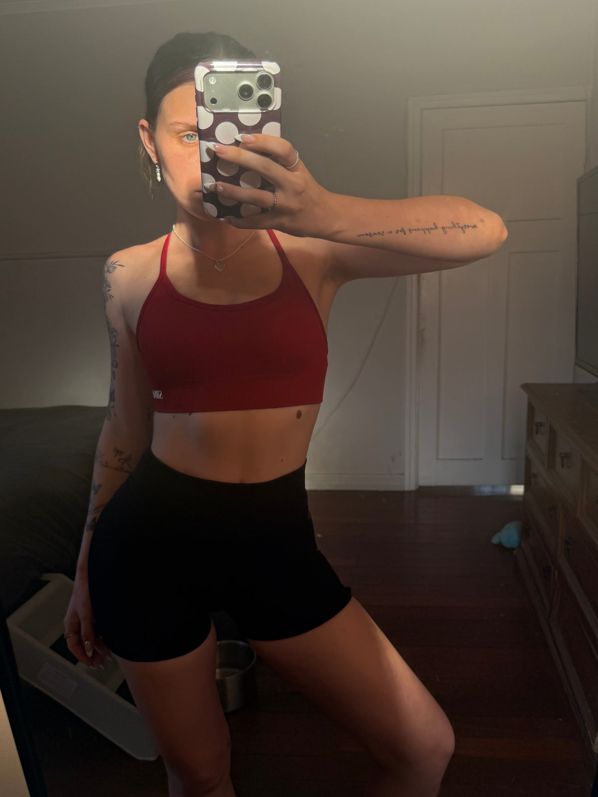 Ruby Essiential Crop